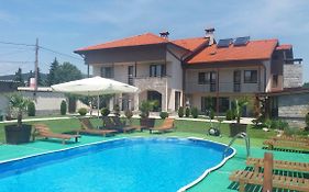Sveti Nikola Villas Near Borovets