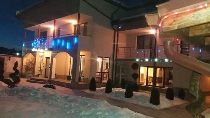 Sveti Nikola Villas Near Borovets Shiroki Dol Exterior photo